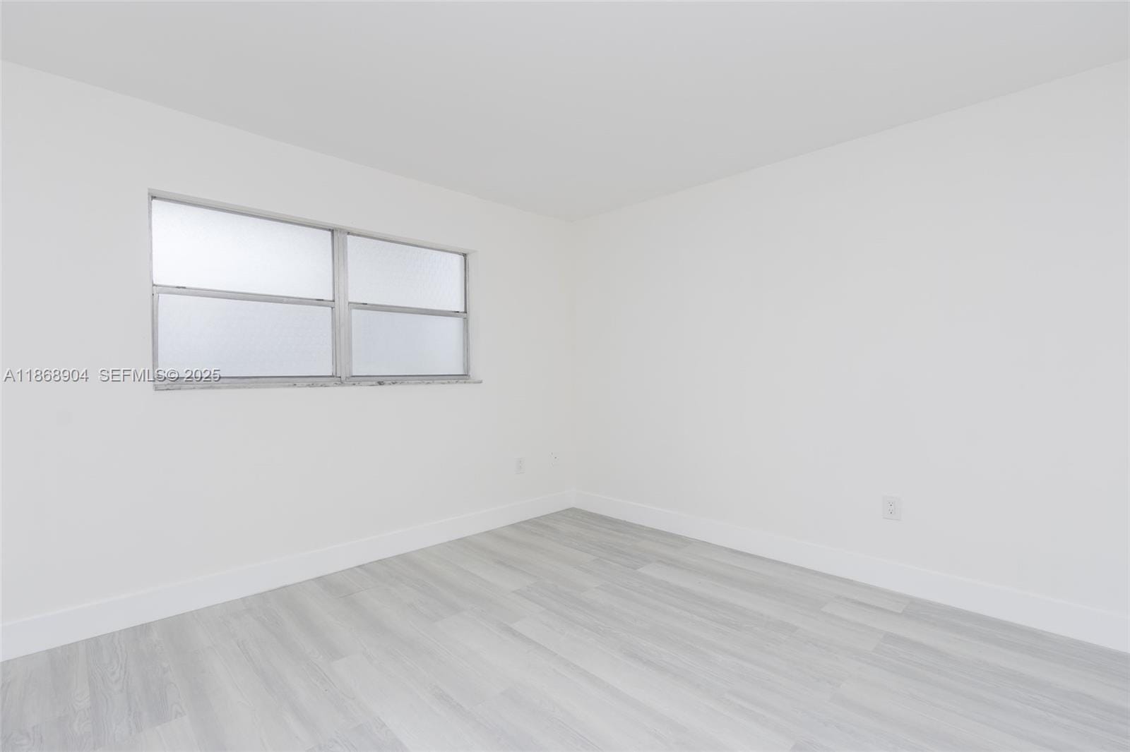 3600 NE 170th Street D-112, North Miami Beach, FL 33160 photo 19