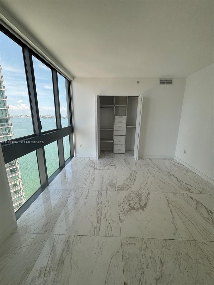 650 NE 32nd Street 2907, Miami, FL 33137 photo 12
