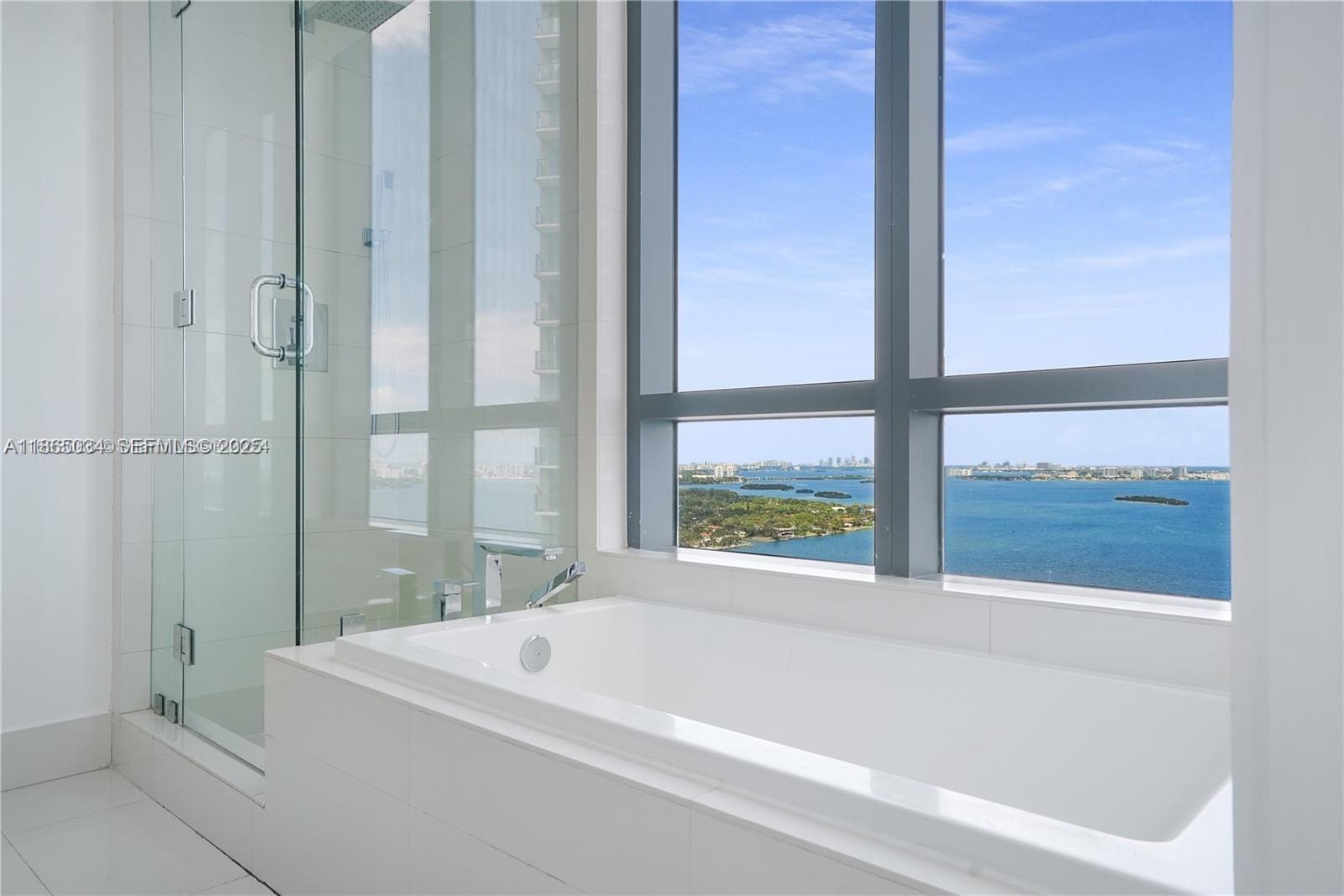 650 NE 32nd Street 2907, Miami, FL 33137 photo 14