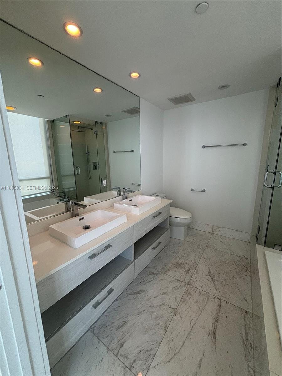 650 NE 32nd Street 2907, Miami, FL 33137 photo 15