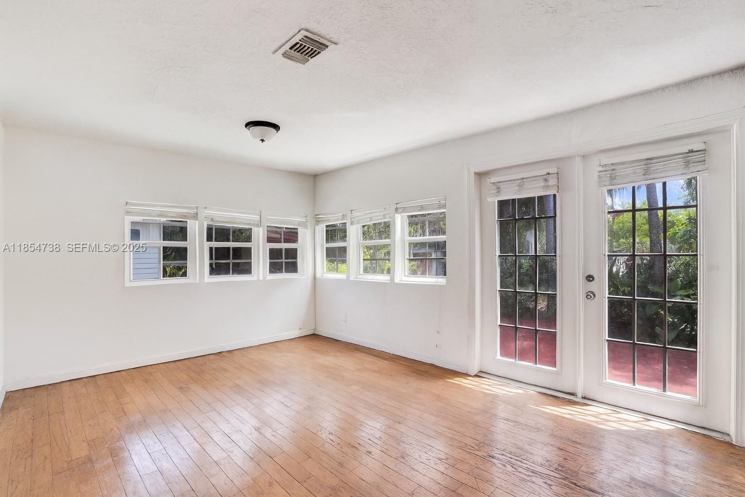 48 SW 14th Street, Dania Beach, FL 33004