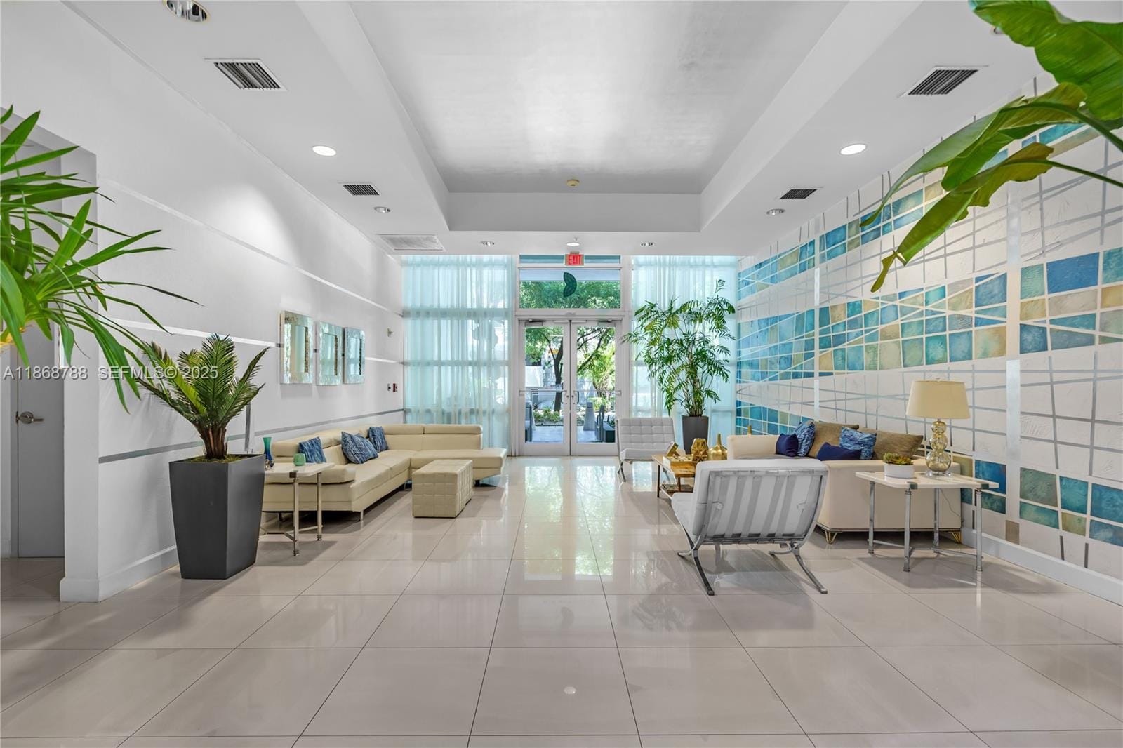 1723 SW 2nd Avenue 902, Miami, FL 33129 photo 3