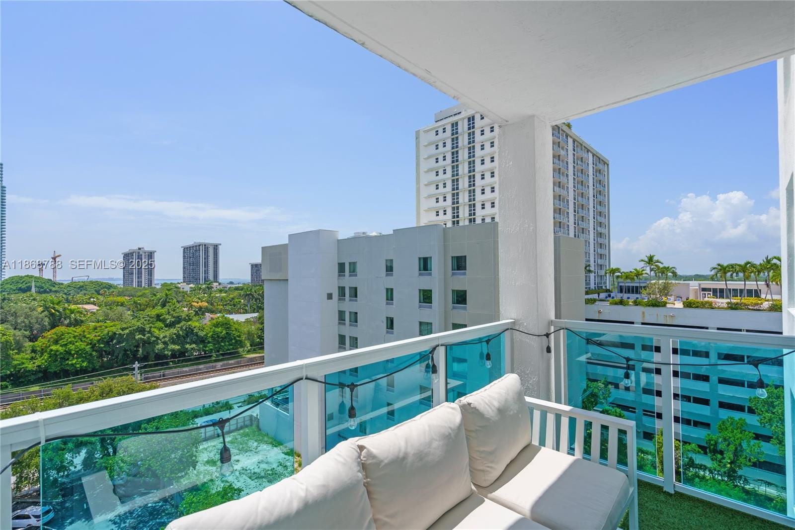 1723 SW 2nd Avenue 902, Miami, FL 33129 photo 23