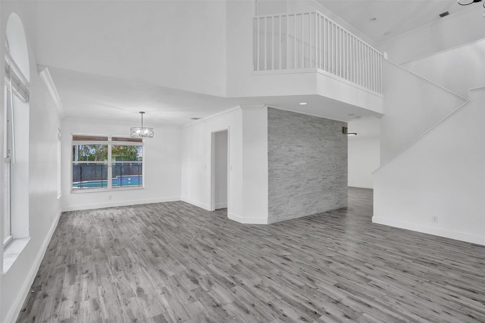 8500 NW 57th Drive — photo 8