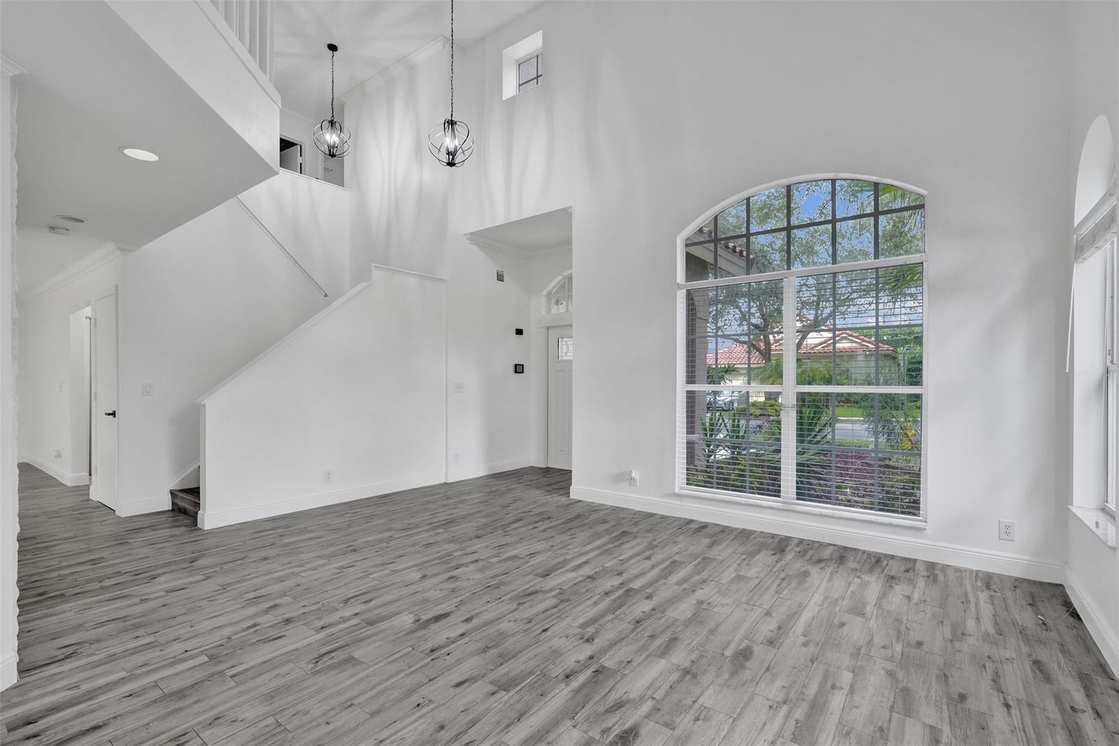 8500 NW 57th Drive — photo 9