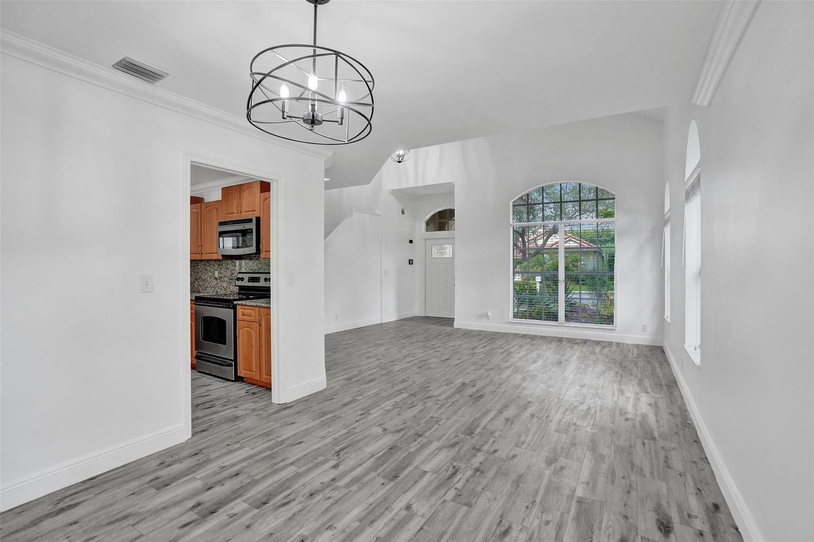 8500 NW 57th Drive — photo 10
