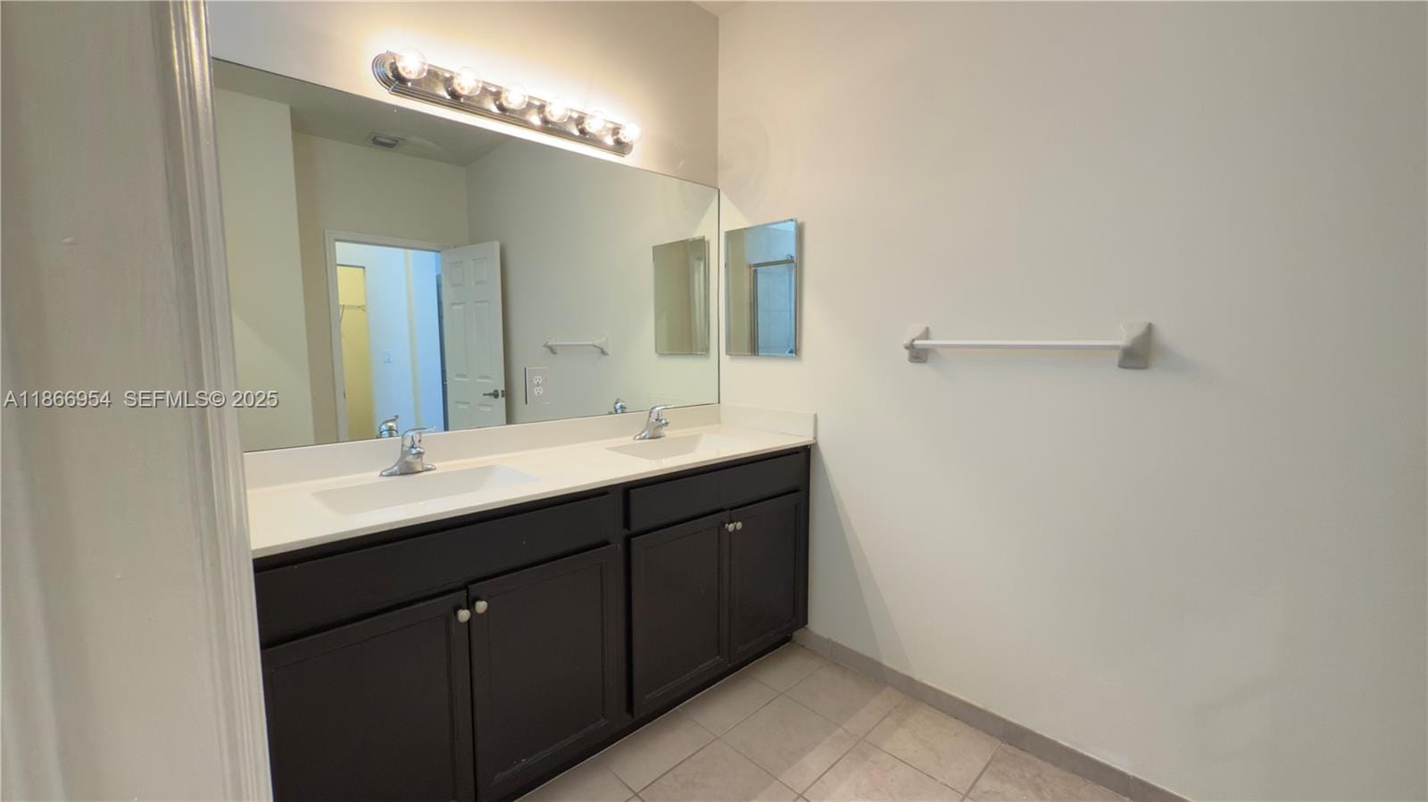 10348 W 33rd Lane, Hialeah, FL 33018 photo 26