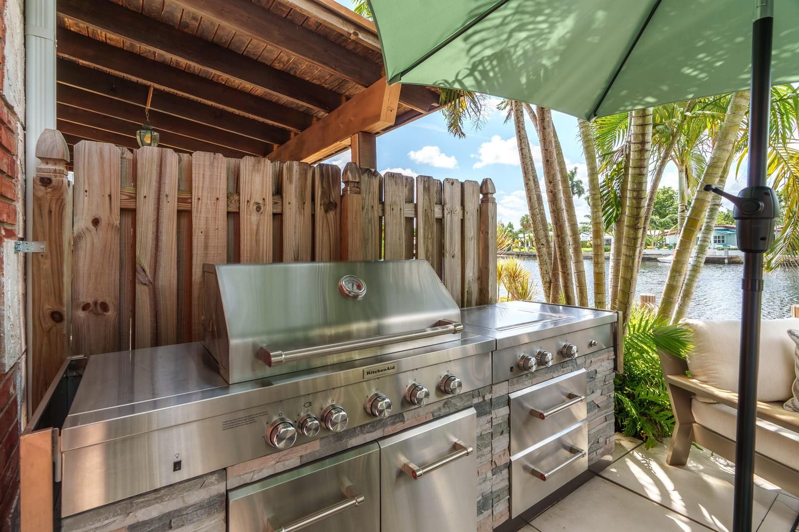 18 Middlesex Drive 18, Wilton Manors, FL 33305 photo 29