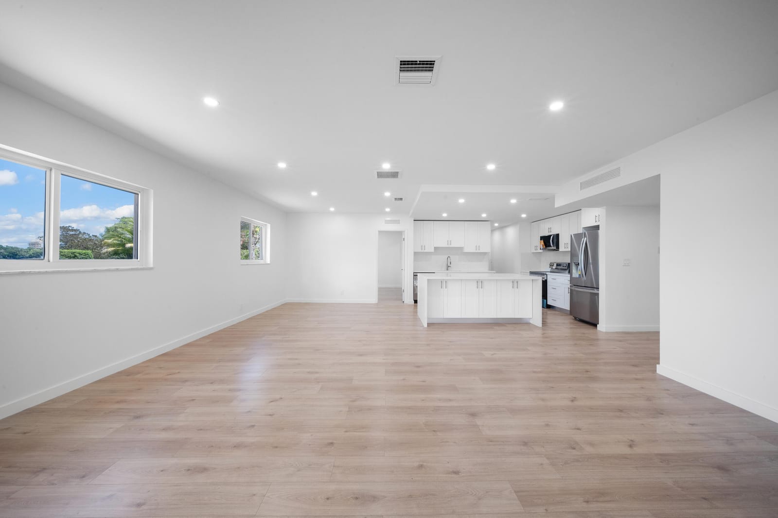 3011 N Palm Aire Drive, Pompano Beach, FL 33069 photo 13