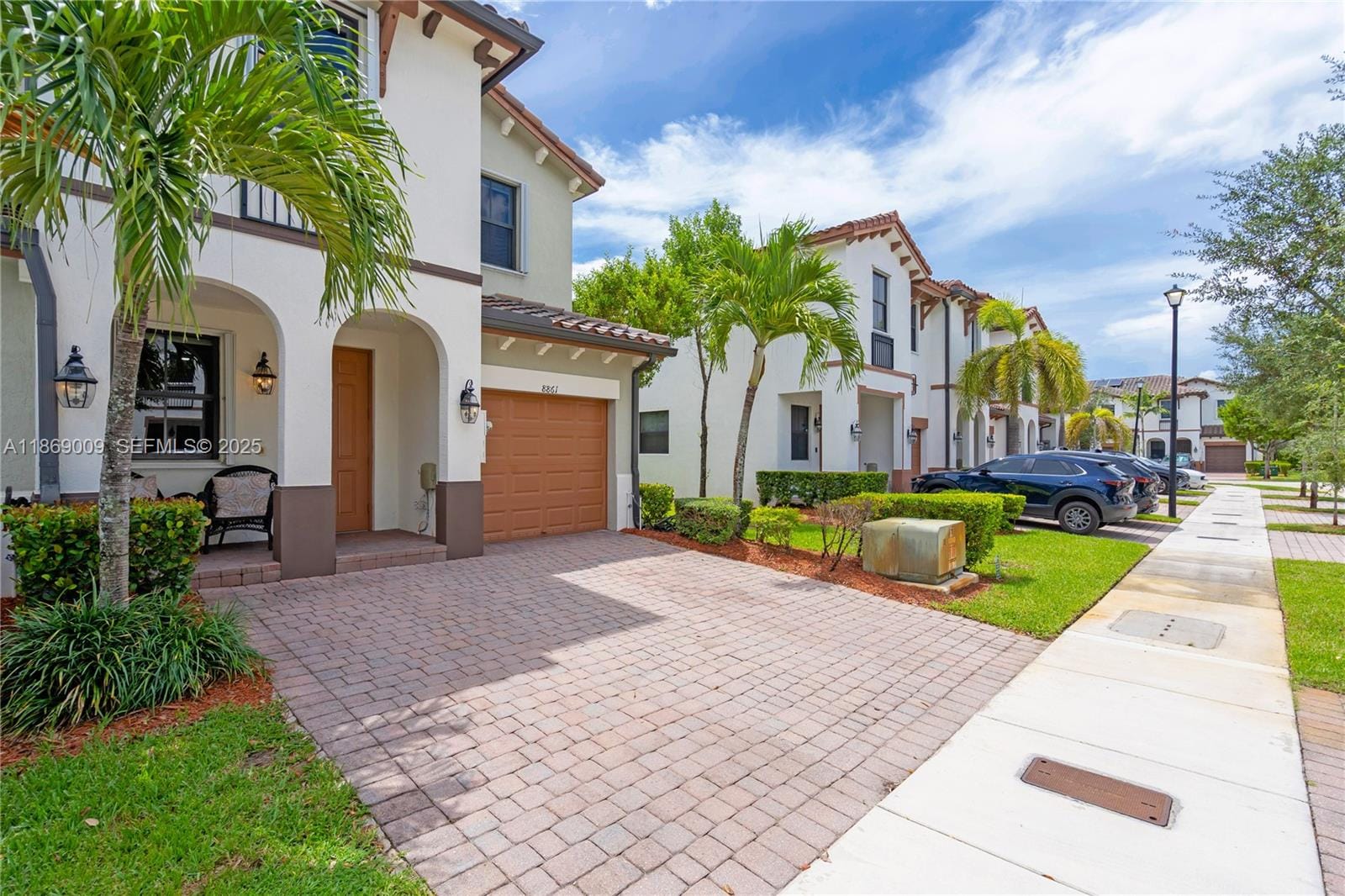 8861 NW 102nd Place, Doral, FL 33178 photo 2