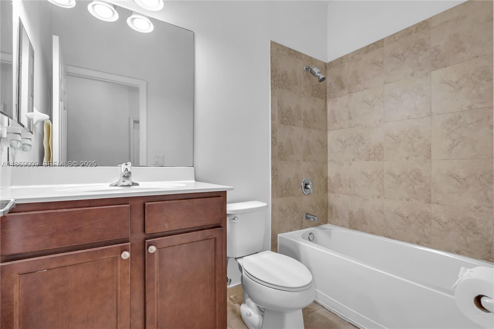 8861 NW 102nd Place, Doral, FL 33178 photo 26