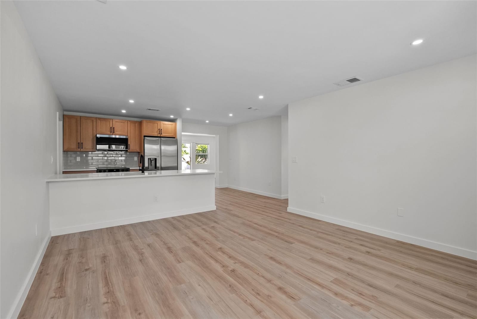 1556 W 31st Street, Riviera Beach, FL 33404 photo 13