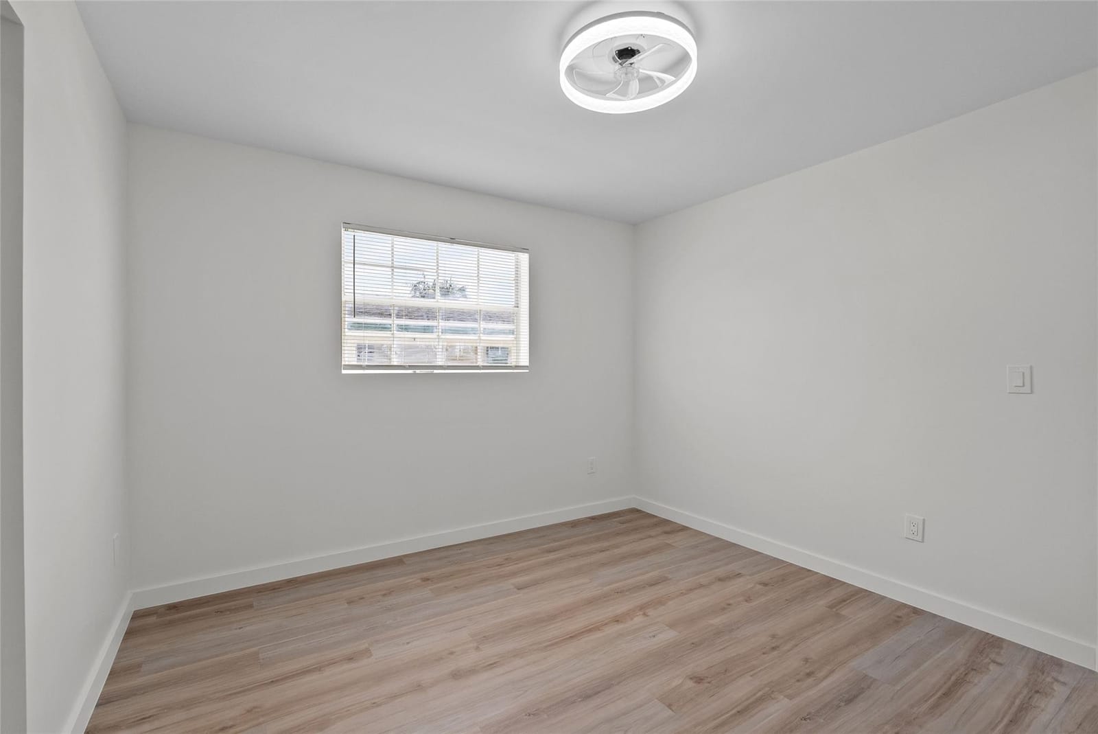 1556 W 31st Street, Riviera Beach, FL 33404 photo 24