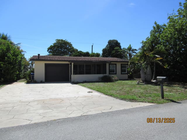 2910 NE 10th Avenue, Pompano Beach, FL 33064
