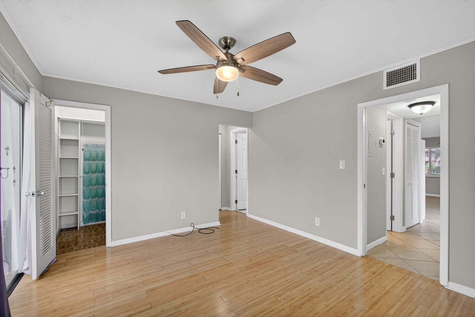 221 Coventry J, West Palm Beach, FL 33417 photo 19