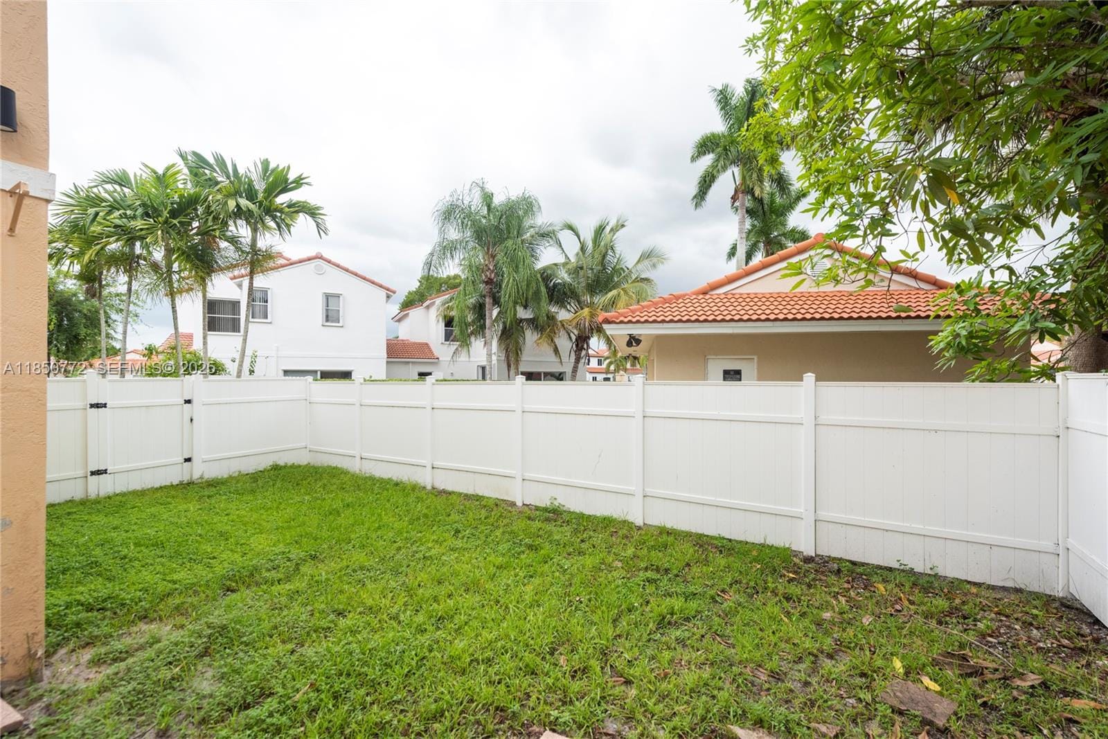 18021 SW 11th Court, Pembroke Pines, FL 33029 photo 4