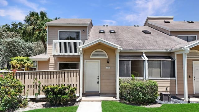 7213 Sportsmans Drive 7213, sold in Players Place, North Lauderdale, FL