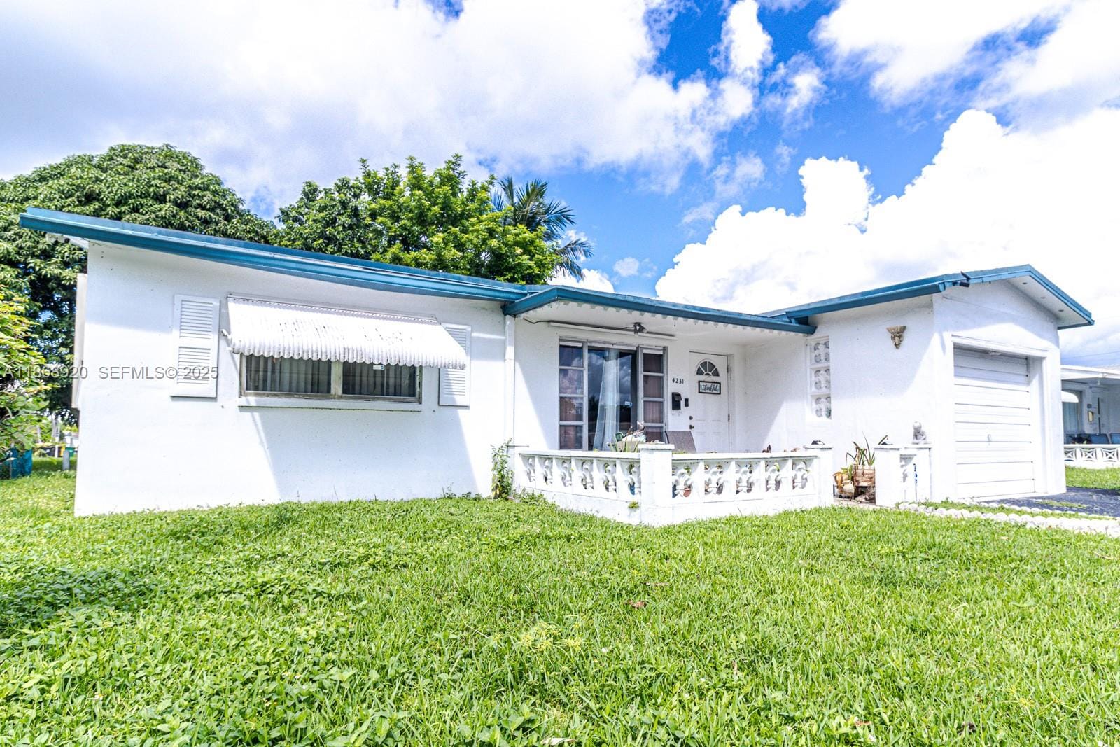 4231 NW 49th Avenue, Lauderdale Lakes, FL 33319 photo 2