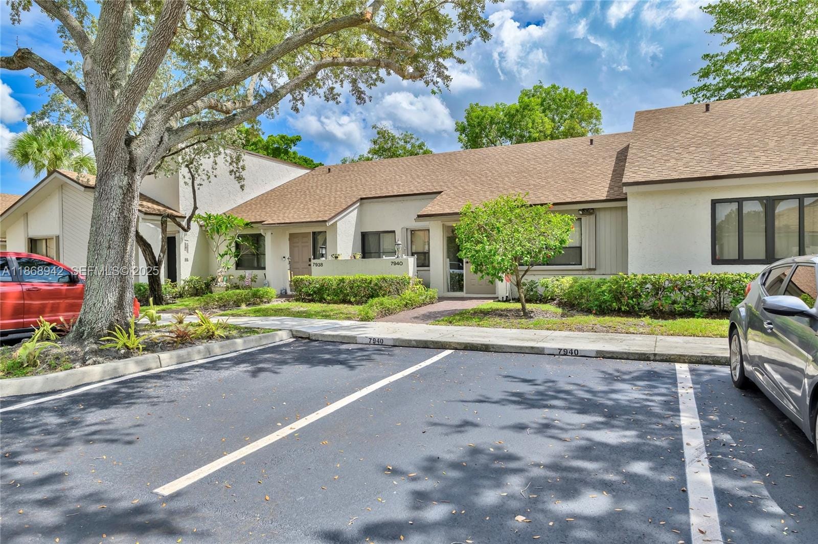 7940 NW 10th Street, Plantation, FL 33322