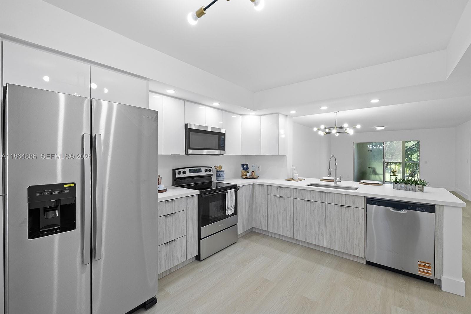 12500 SW 6th Street 307N, Pembroke Pines, FL 33027 photo 3