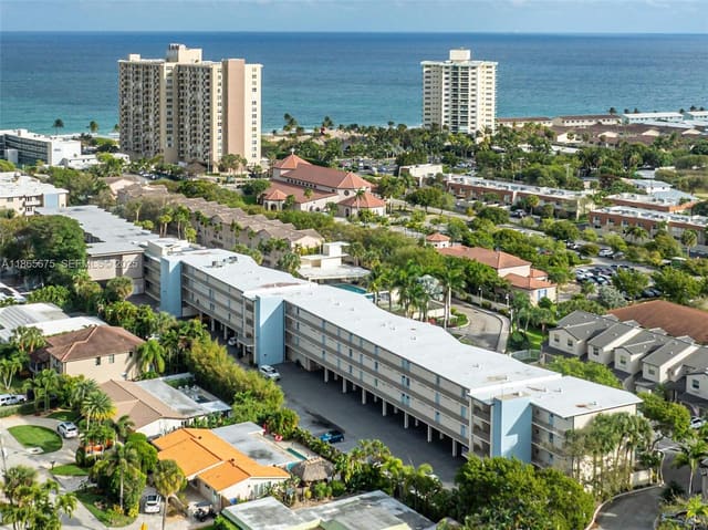 1967 S Ocean Boulevard 202, Lauderdale-By-The-Sea, FL 33062