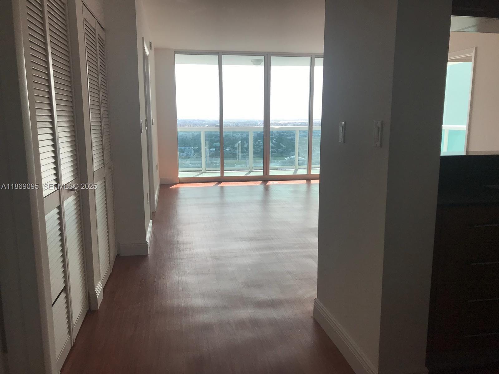 1800 N Bayshore Drive 3910 — photo 6