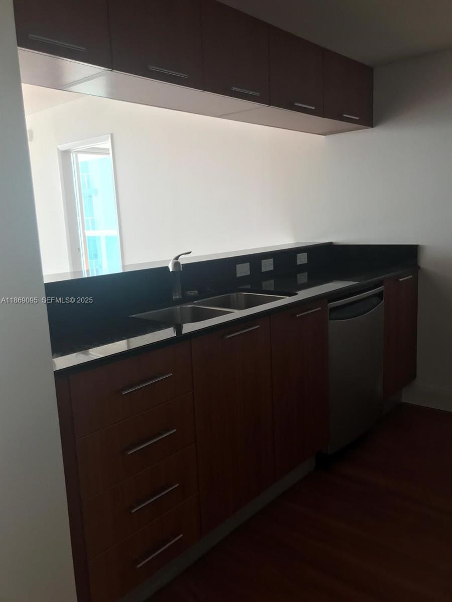 1800 N Bayshore Drive 3910 — photo 8