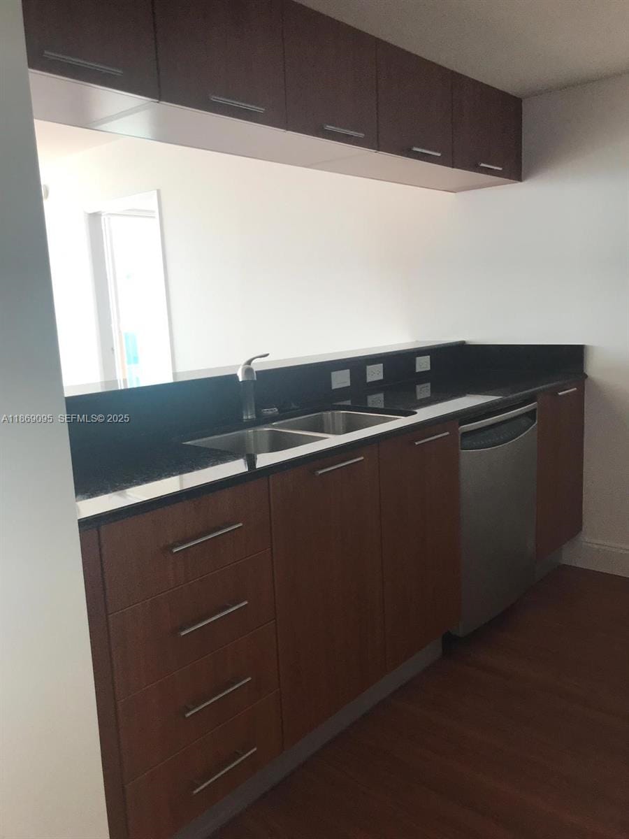 1800 N Bayshore Drive 3910 — photo 9