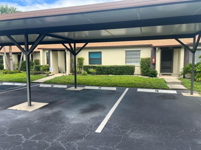 6032 Indrio Road 8, Fort Pierce, FL 34951