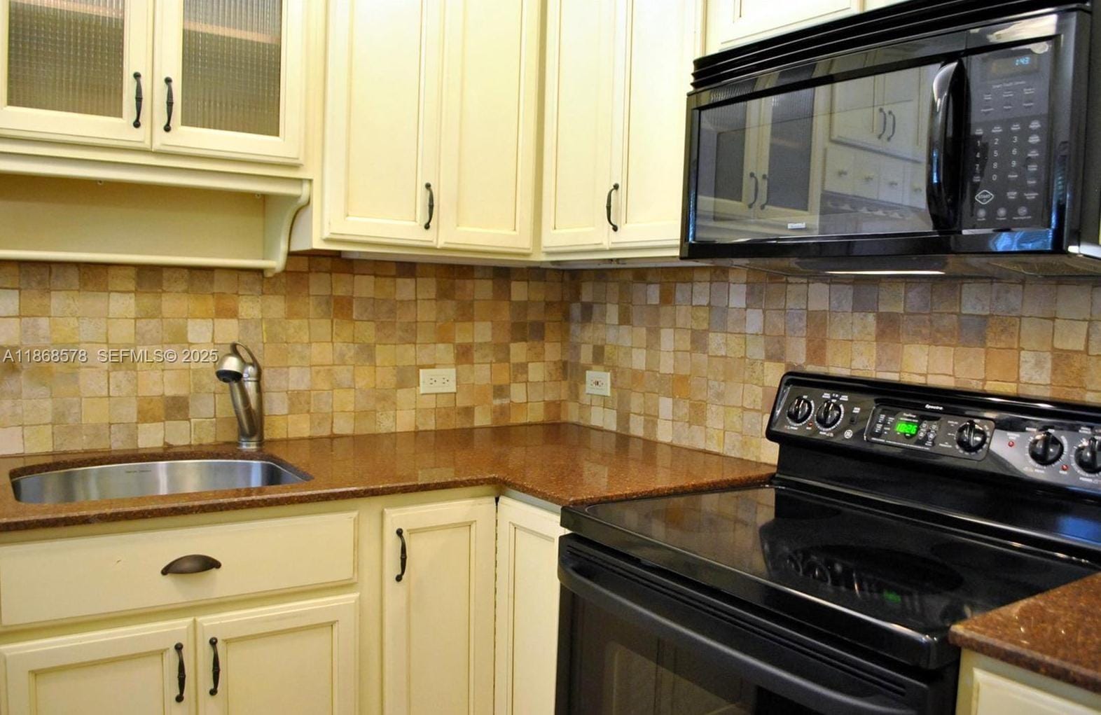 7620 SW 56th Avenue 4 — photo 12