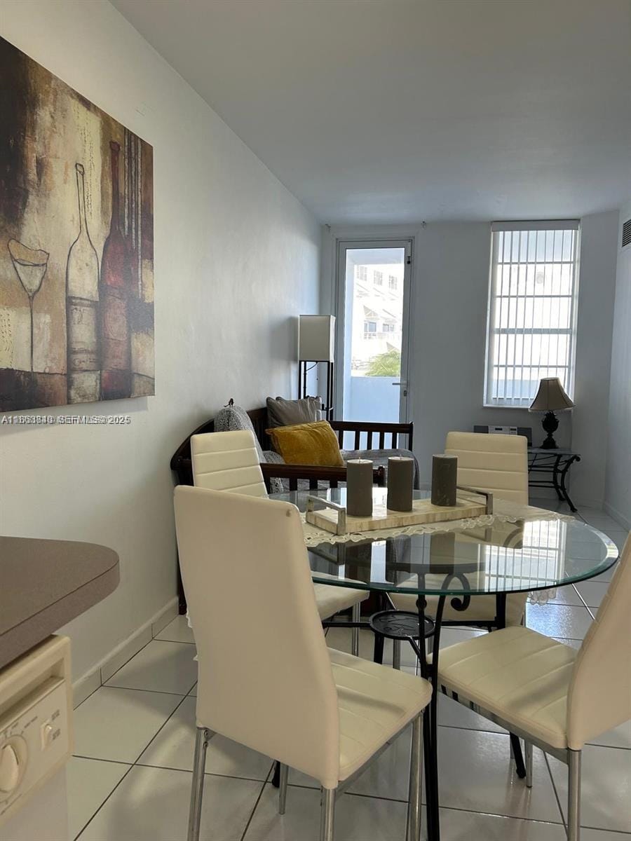 100 Lincoln Road 437 — photo 2