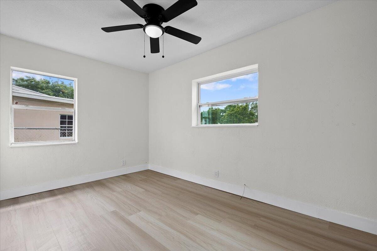 821 43rd Street, West Palm Beach, FL 33407 photo 13