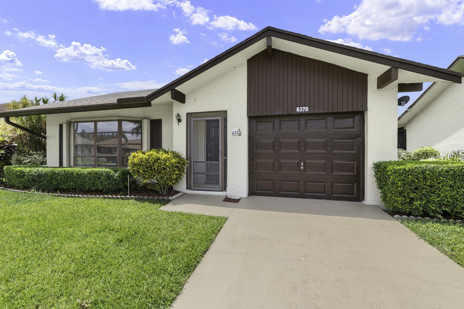 6370 Lakemont Circle, Greenacres, FL 33463