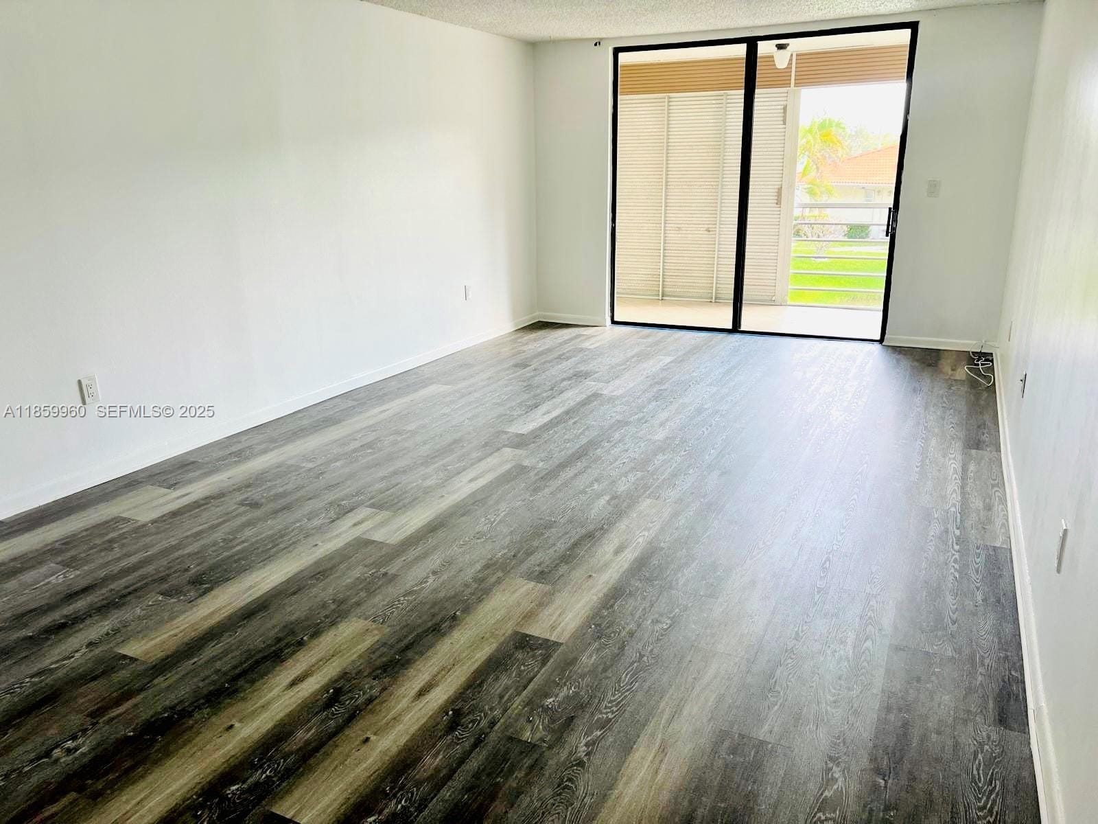 1810 SW 81st Avenue 2201 — photo 5