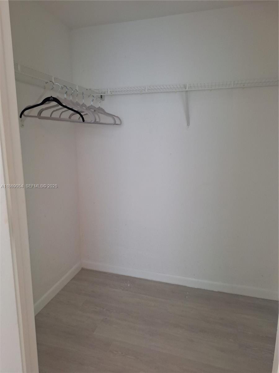 253 NE 2nd Street 2606, Miami, FL 33132 photo 16