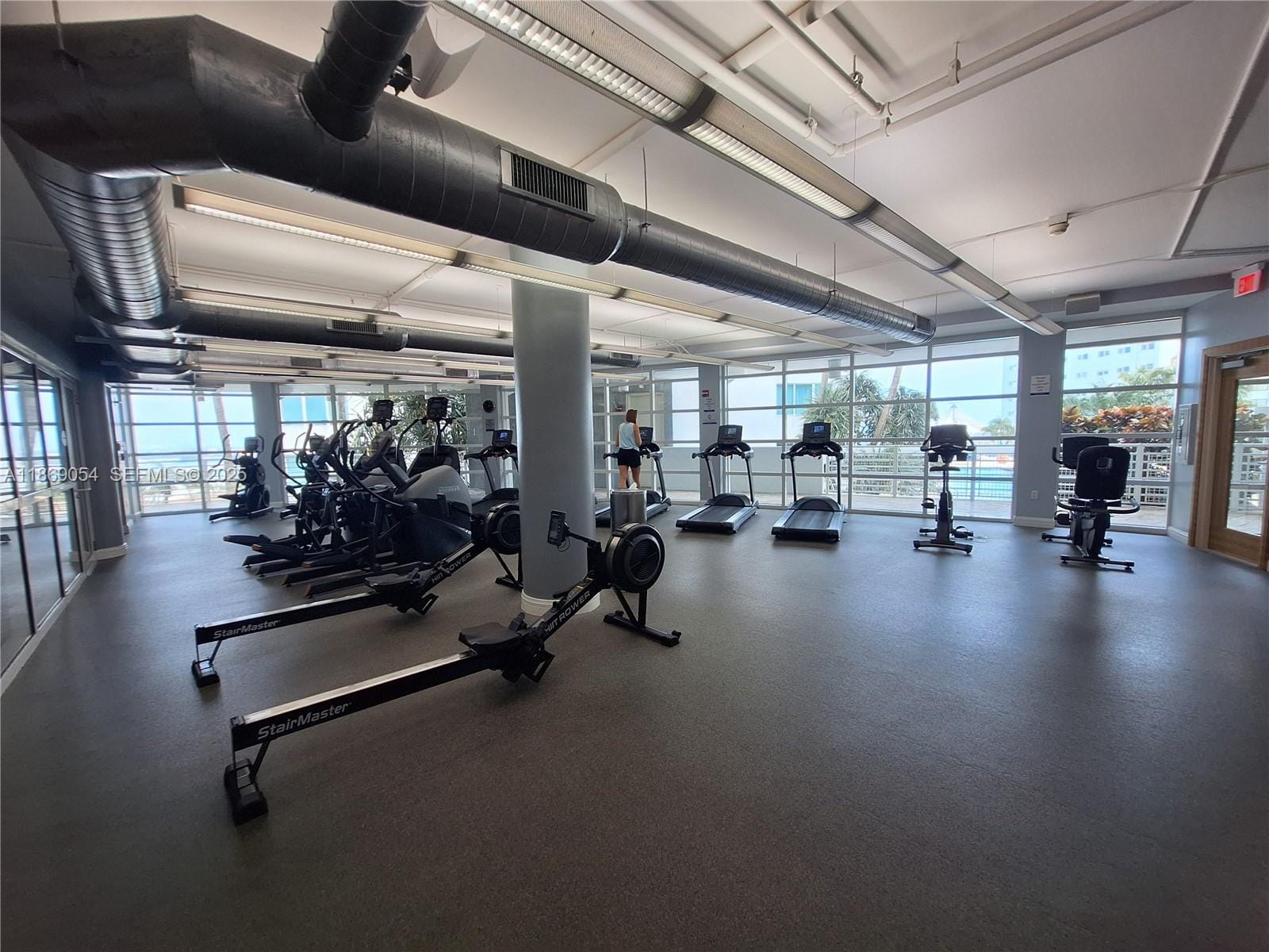 253 NE 2nd Street 2606, Miami, FL 33132 photo 19