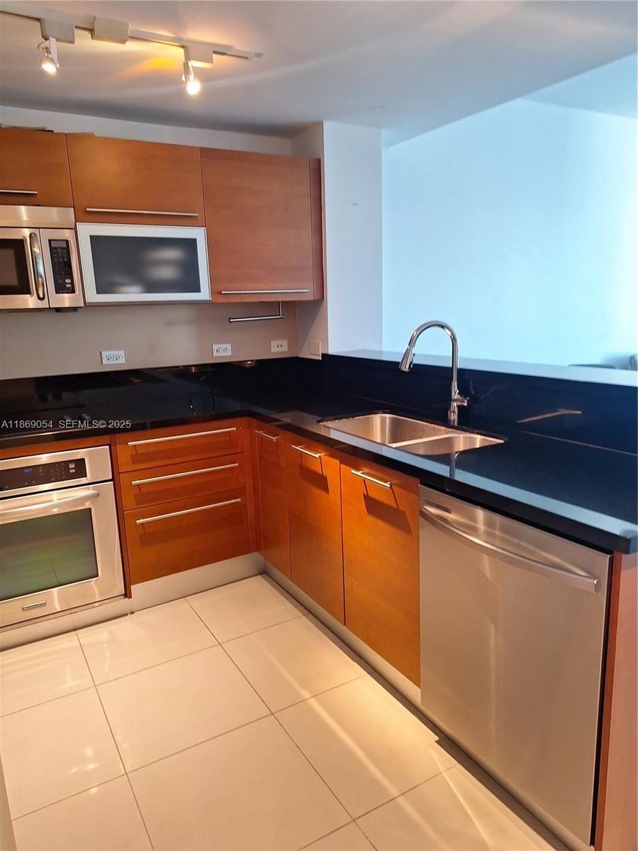 253 NE 2nd Street 2606, Miami, FL 33132 photo 3