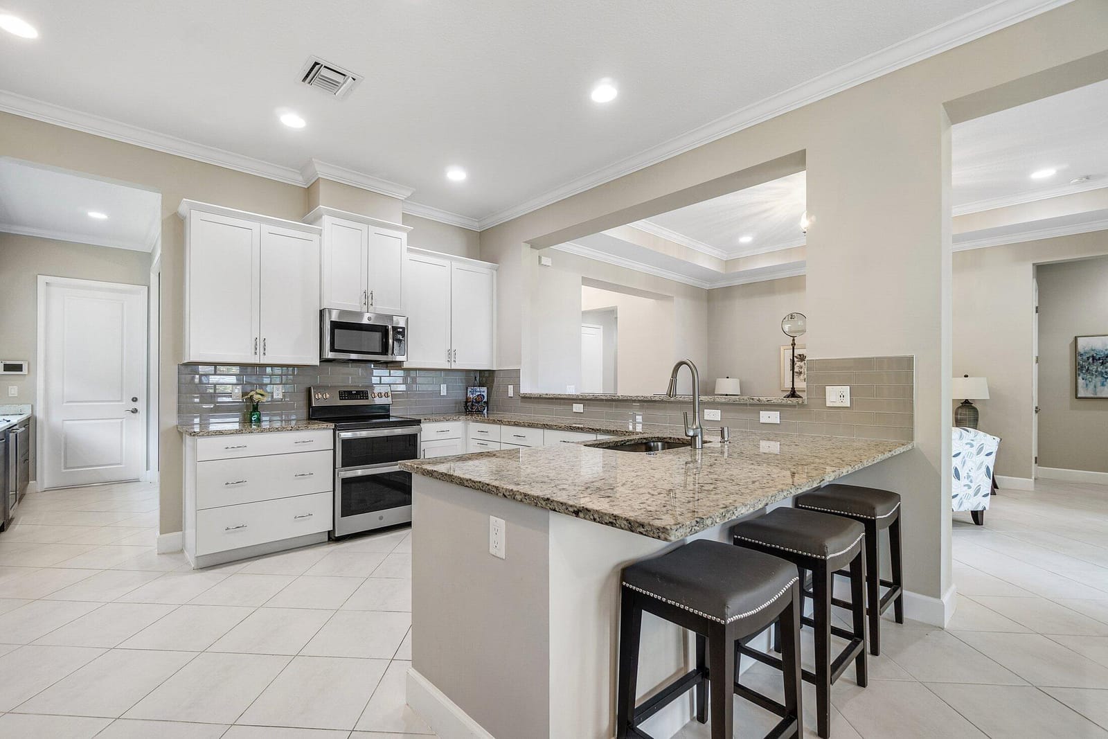 5862 Whippoorwill Circle, Westlake, FL 33470 photo 13