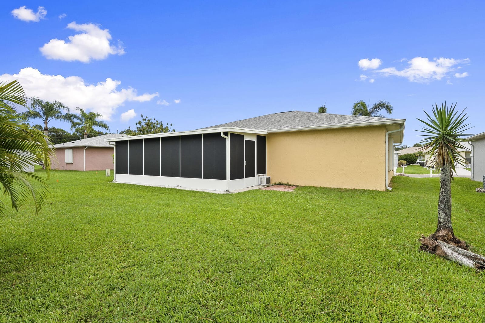 5707 Thatch Place, Fort Pierce, FL 34982 photo 16