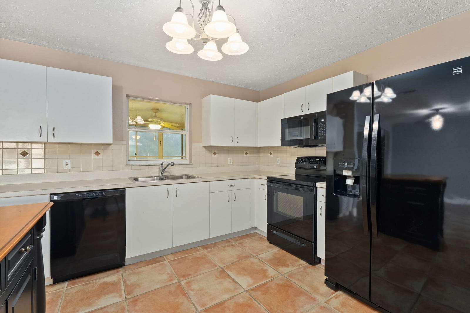 5707 Thatch Place — photo 4