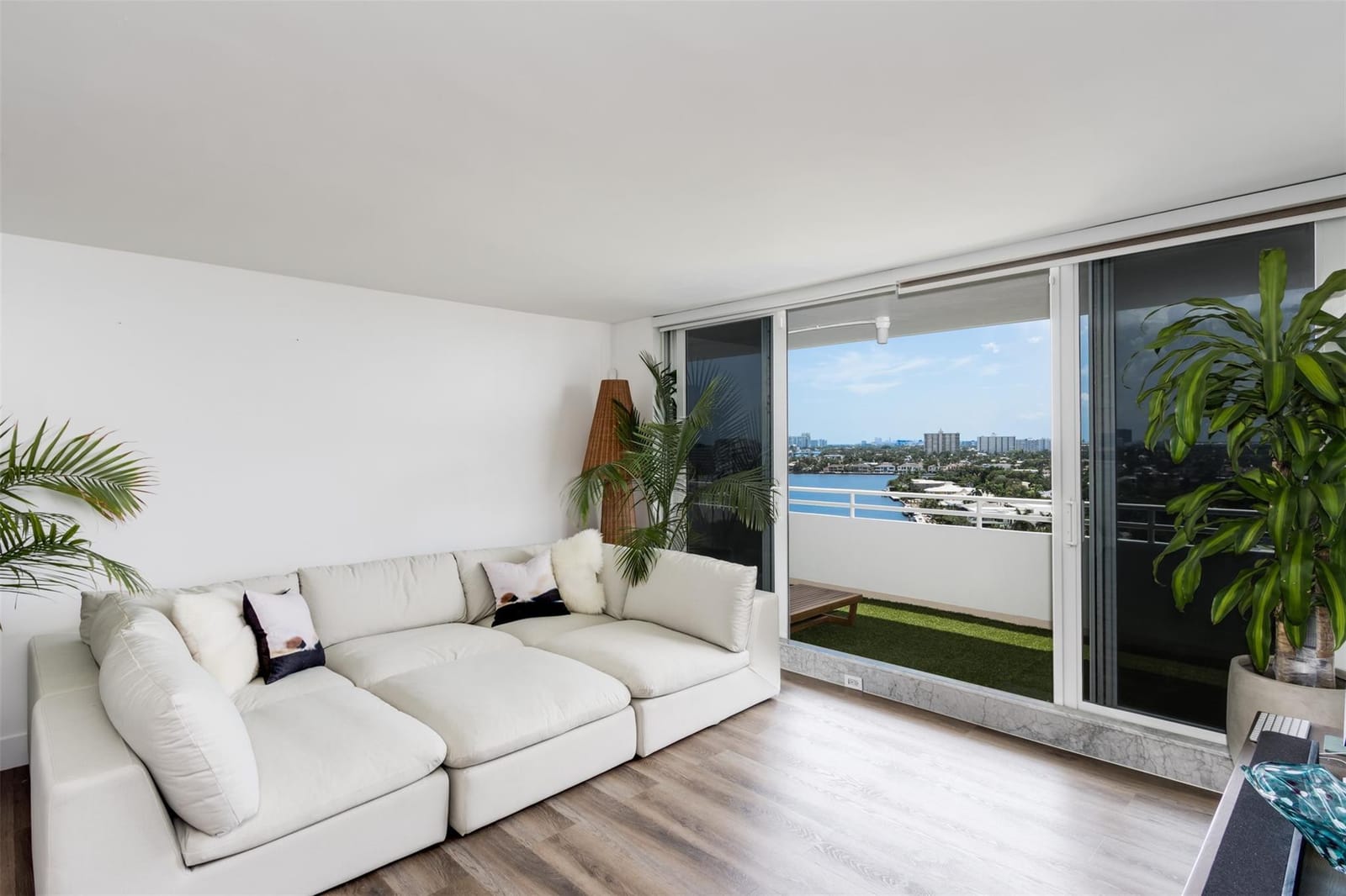 888 Intracoastal Drive 14G, Fort Lauderdale, FL 33304 photo 21