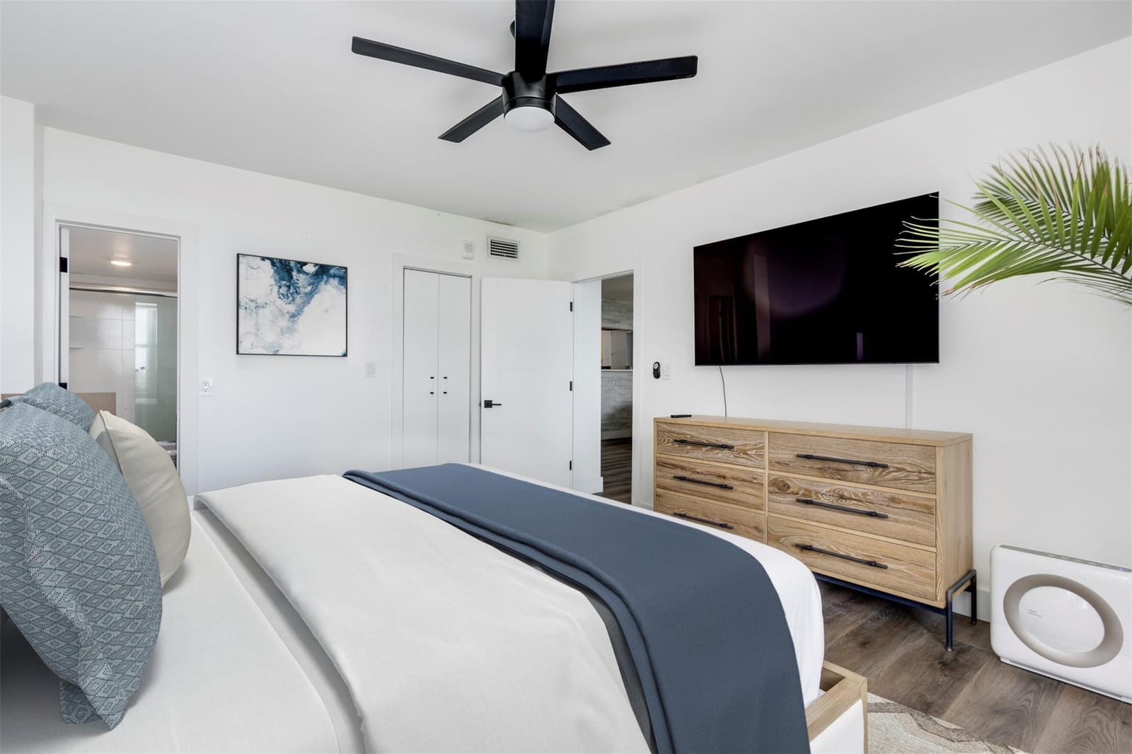 888 Intracoastal Drive 14G, Fort Lauderdale, FL 33304 photo 26