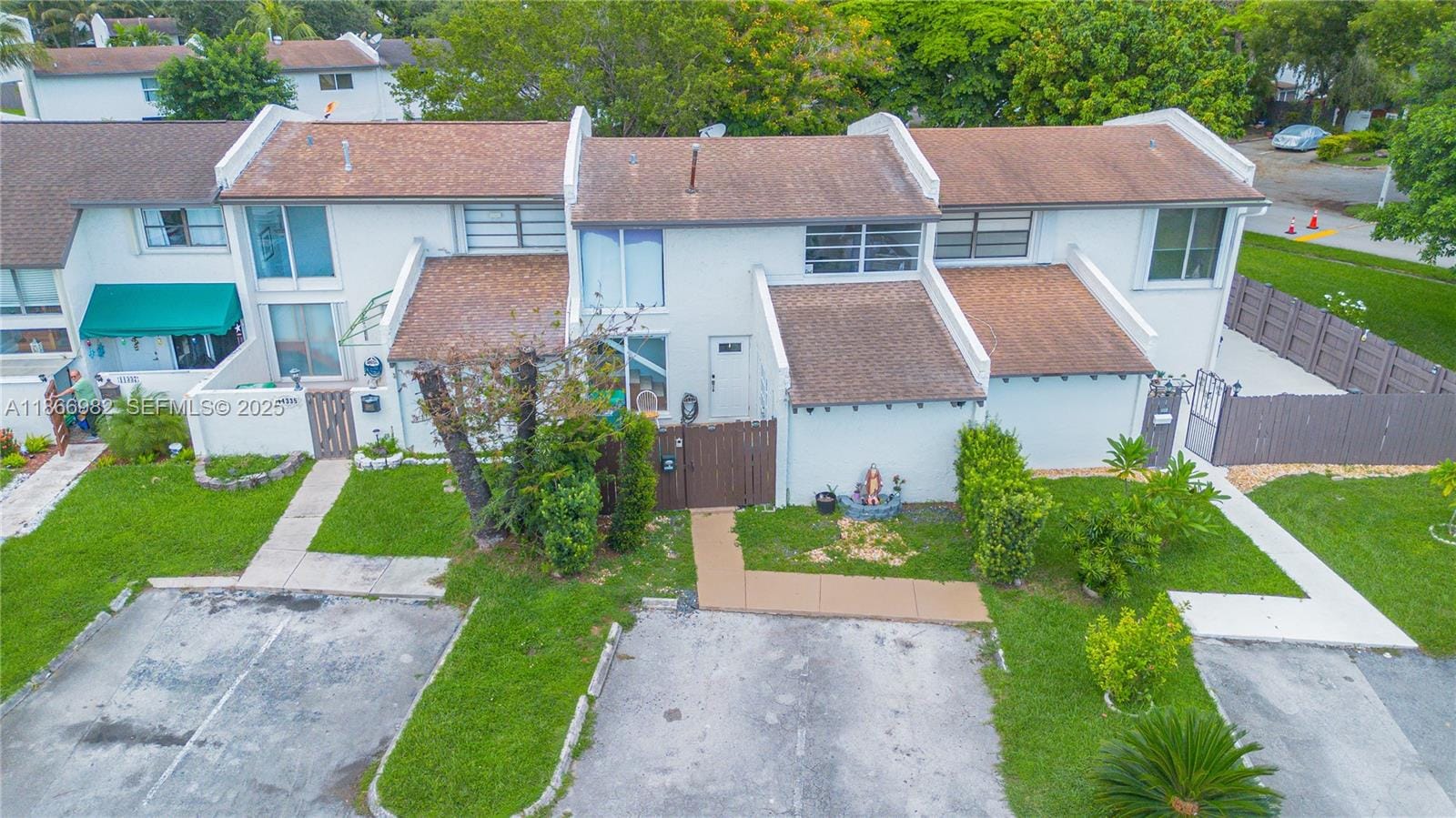 11333 SW 69th Terrace, Miami, FL 33173
