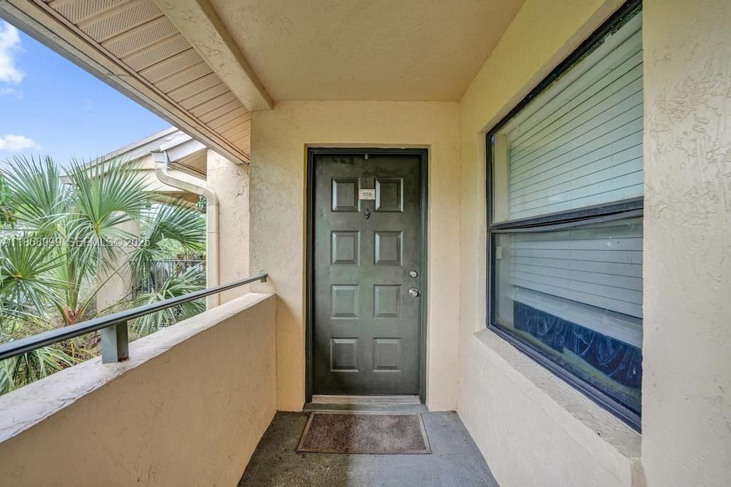 9999 Summerbreeze Drive 108 — photo 3