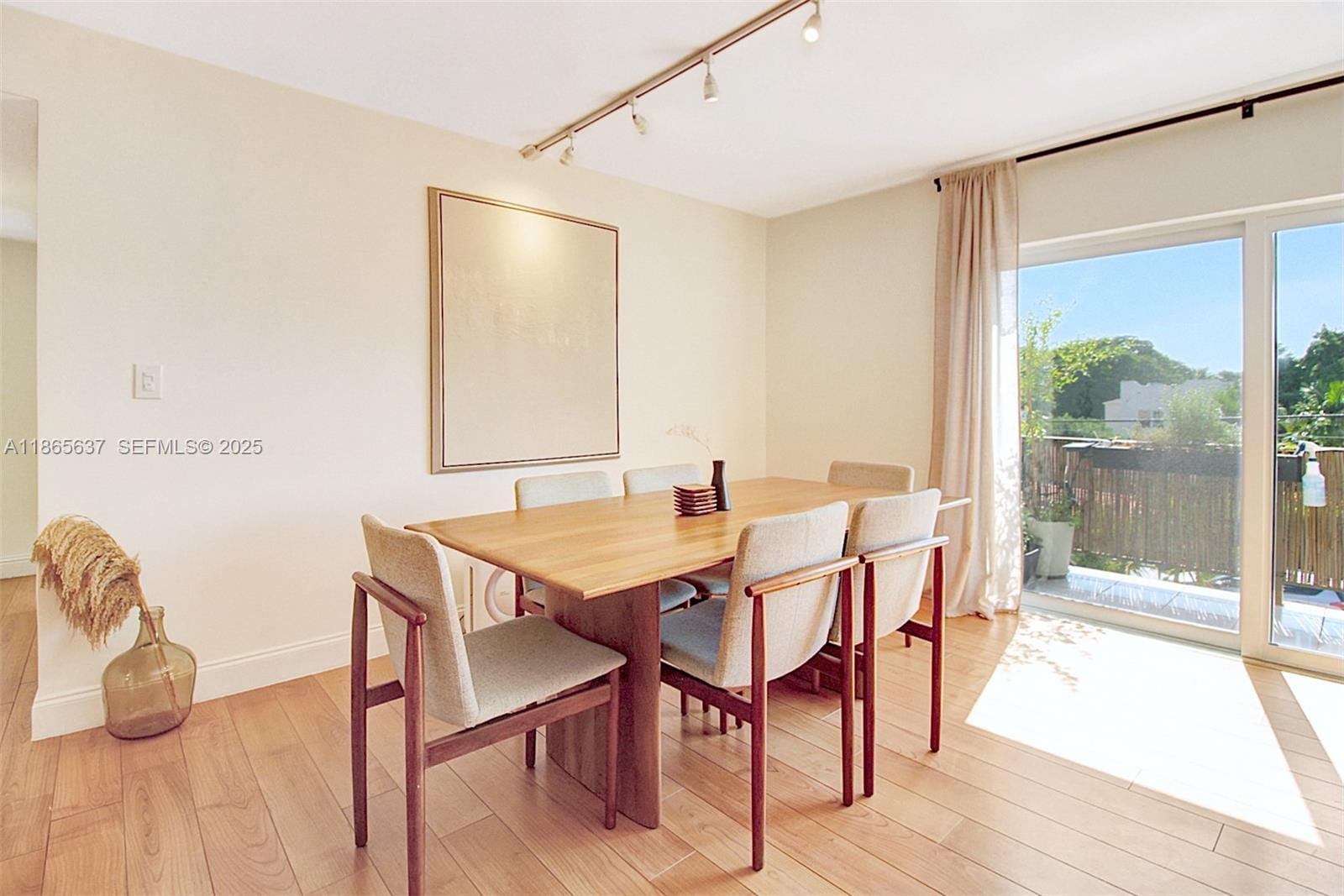1100 Salzedo Street 3B — photo 8