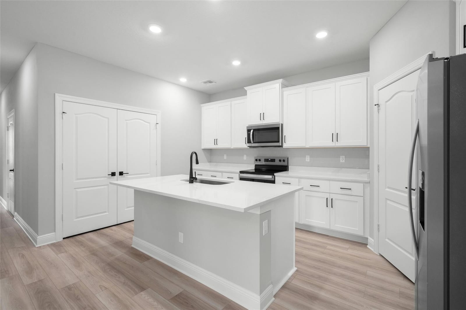 1819 Gaiety Way — photo 3
