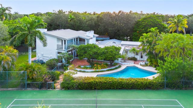 12535 SW 60th Court, sold in Town & Ranch Ests, Pinecrest, FL