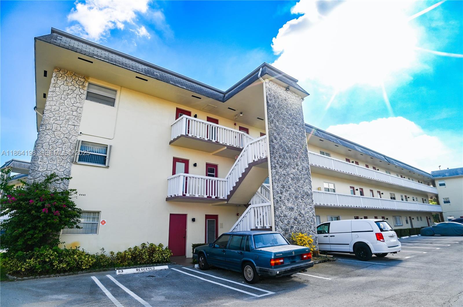 4441 NW 16th Street J301, Lauderhill, FL 33313, Lauderhill