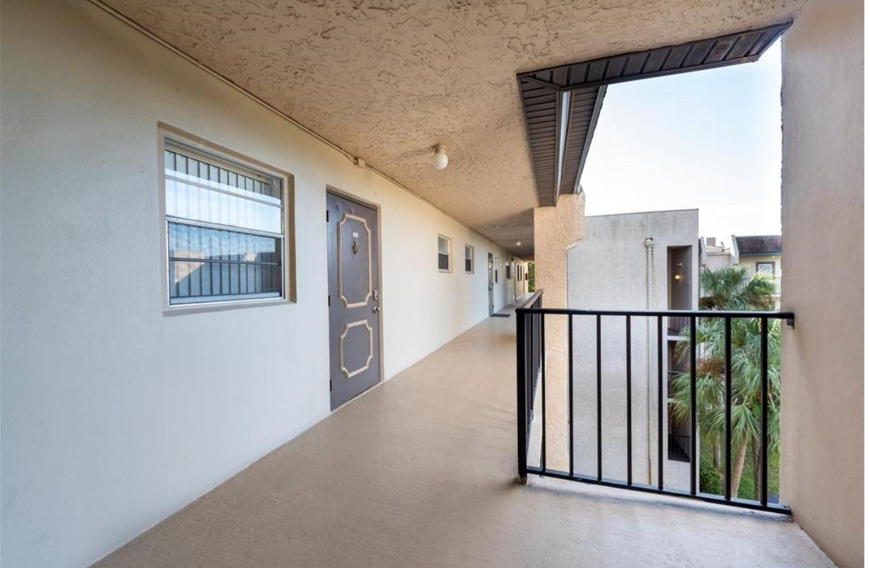9230 Lagoon Place 408, Davie, FL 33324, Davie
