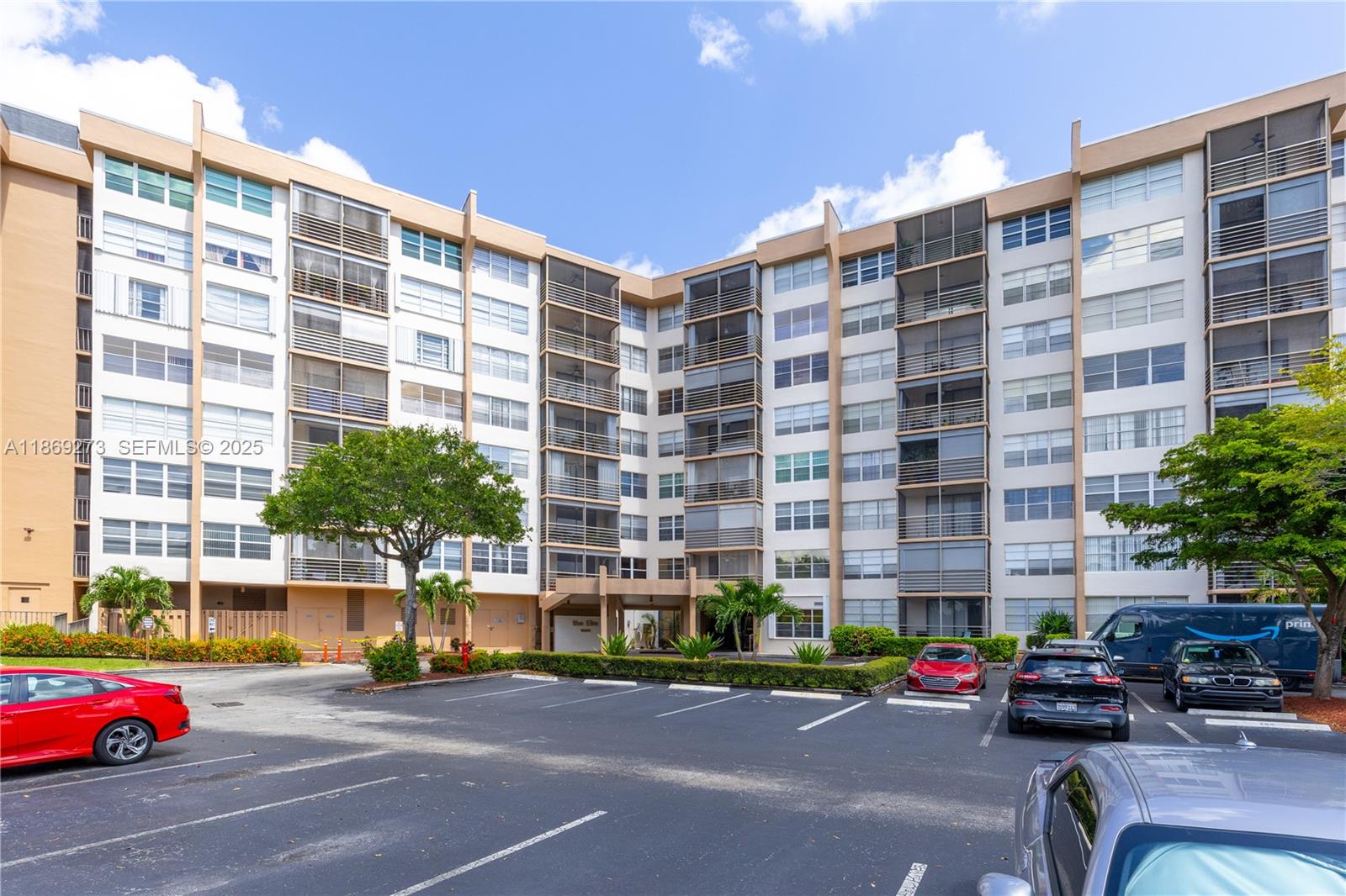 1000 Saint Charles Place 319, Pembroke Pines, FL 33026, Pembroke Pines